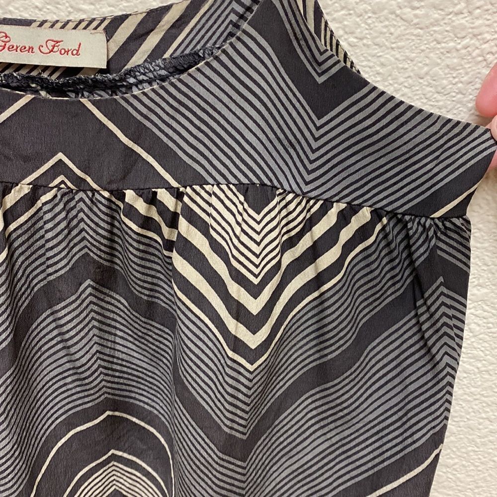 Geren Ford Silk Chevron Camisole Medium - Picture 4 of 5